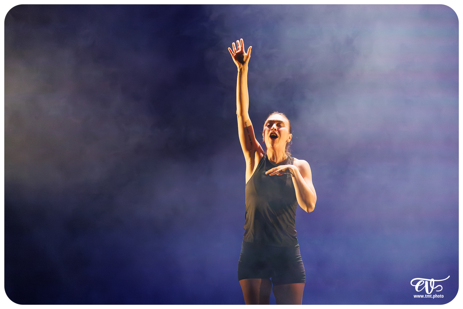 TMTPHOTO L'ODEUR DE LA GUERRE (JULIE DUVAL) 012